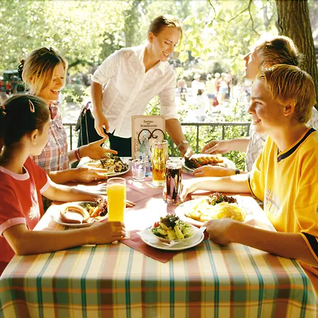 Natur-resort Tripsdrill פארק נופש קליברון