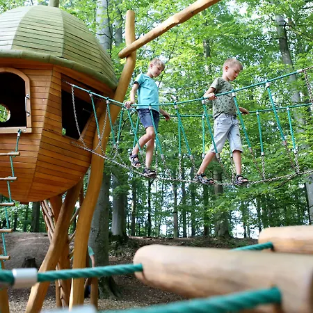 Natur-resort Tripsdrill 2* קליברון