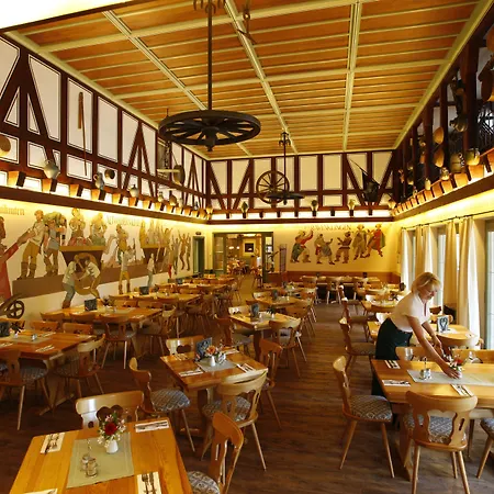 פארק נופש Natur-resort Tripsdrill 2*