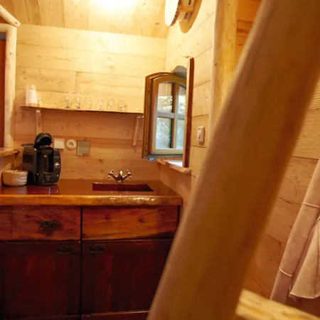 פארק נופש Natur-resort Tripsdrill