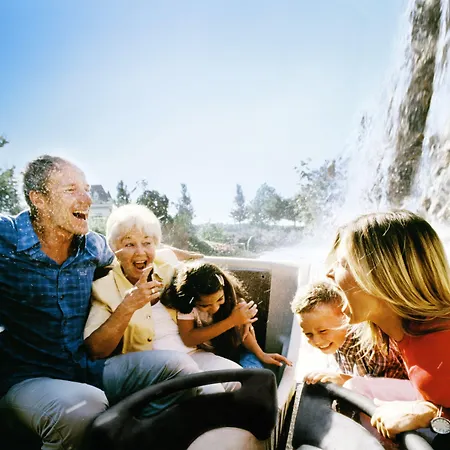 פארק נופש Natur-resort Tripsdrill