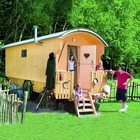 פארק נופש Natur-resort Tripsdrill קליברון